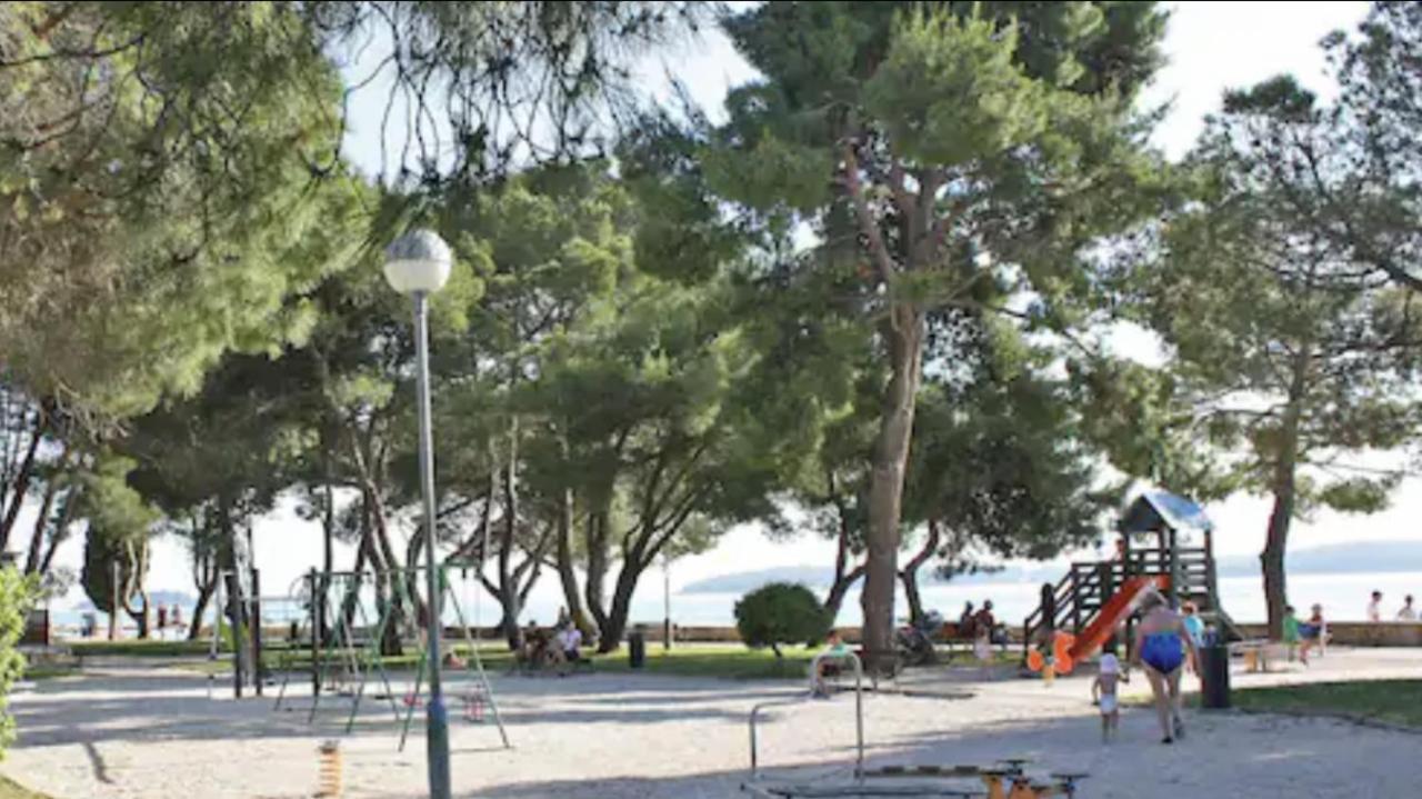 Istrian Stone House In The Heart Of The Beautiful Fishing Village Fazana - Only Few Steps From The Sea And The Wonderful Beach - Incl Plasma-Quad-Plus-Filter Against C O V I D Exterior foto