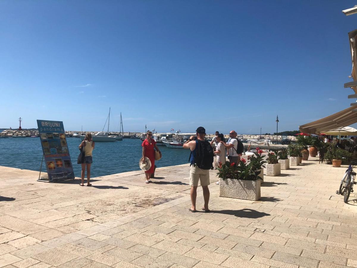 Istrian Stone House In The Heart Of The Beautiful Fishing Village Fazana - Only Few Steps From The Sea And The Wonderful Beach - Incl Plasma-Quad-Plus-Filter Against C O V I D Exterior foto