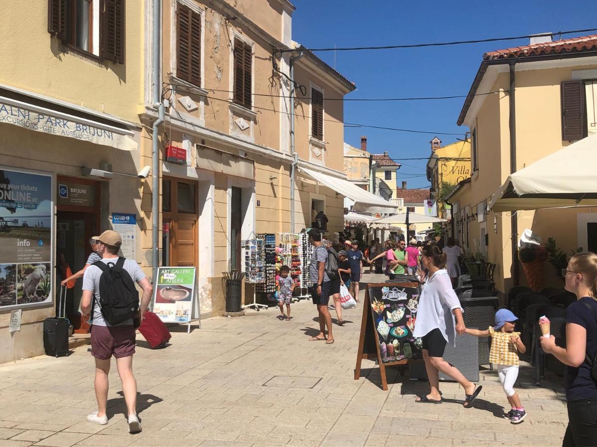 Istrian Stone House In The Heart Of The Beautiful Fishing Village Fazana - Only Few Steps From The Sea And The Wonderful Beach - Incl Plasma-Quad-Plus-Filter Against C O V I D Exterior foto